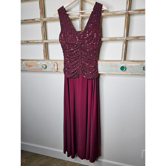 R & M Richards Long Evening Gown Dress W/ Glitter knit Bodice Ladies size 12 - Picture 6 of 16